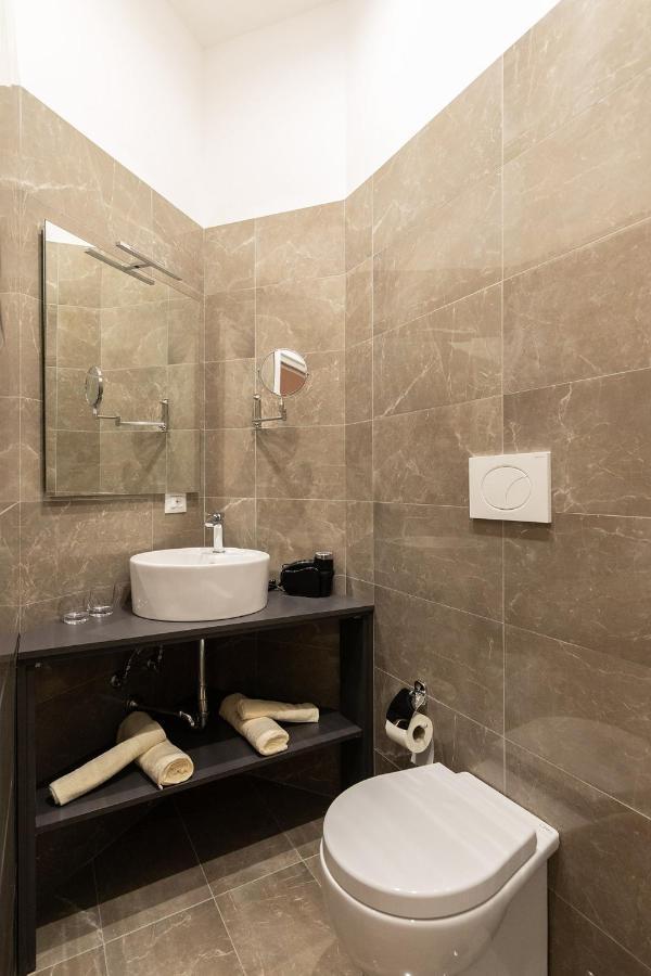 Fj Bianco Guest House Napoli Ngoại thất bức ảnh